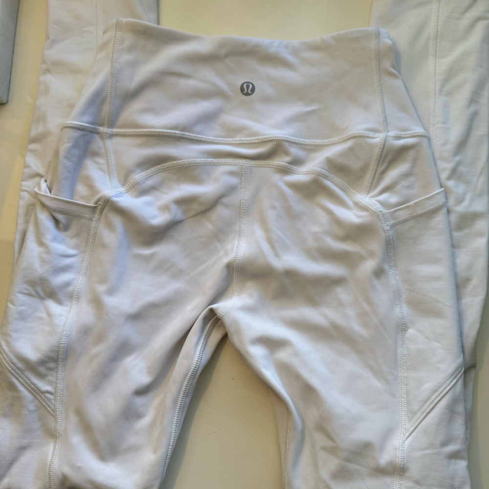 Lululemon size 2 align leggings white